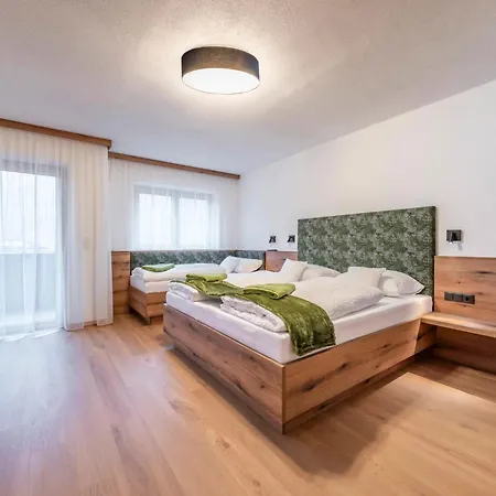 Kreuzjoch-1 By Interhome *