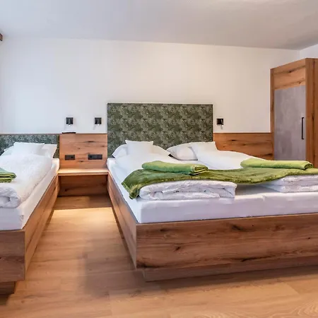 Kreuzjoch-1 By Interhome *