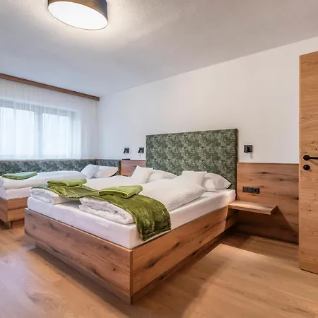Apartamento Kreuzjoch-1 By Interhome *